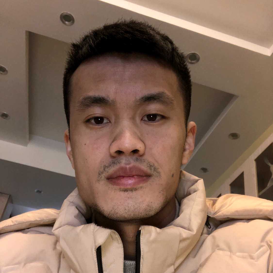 机器猫内向的照片