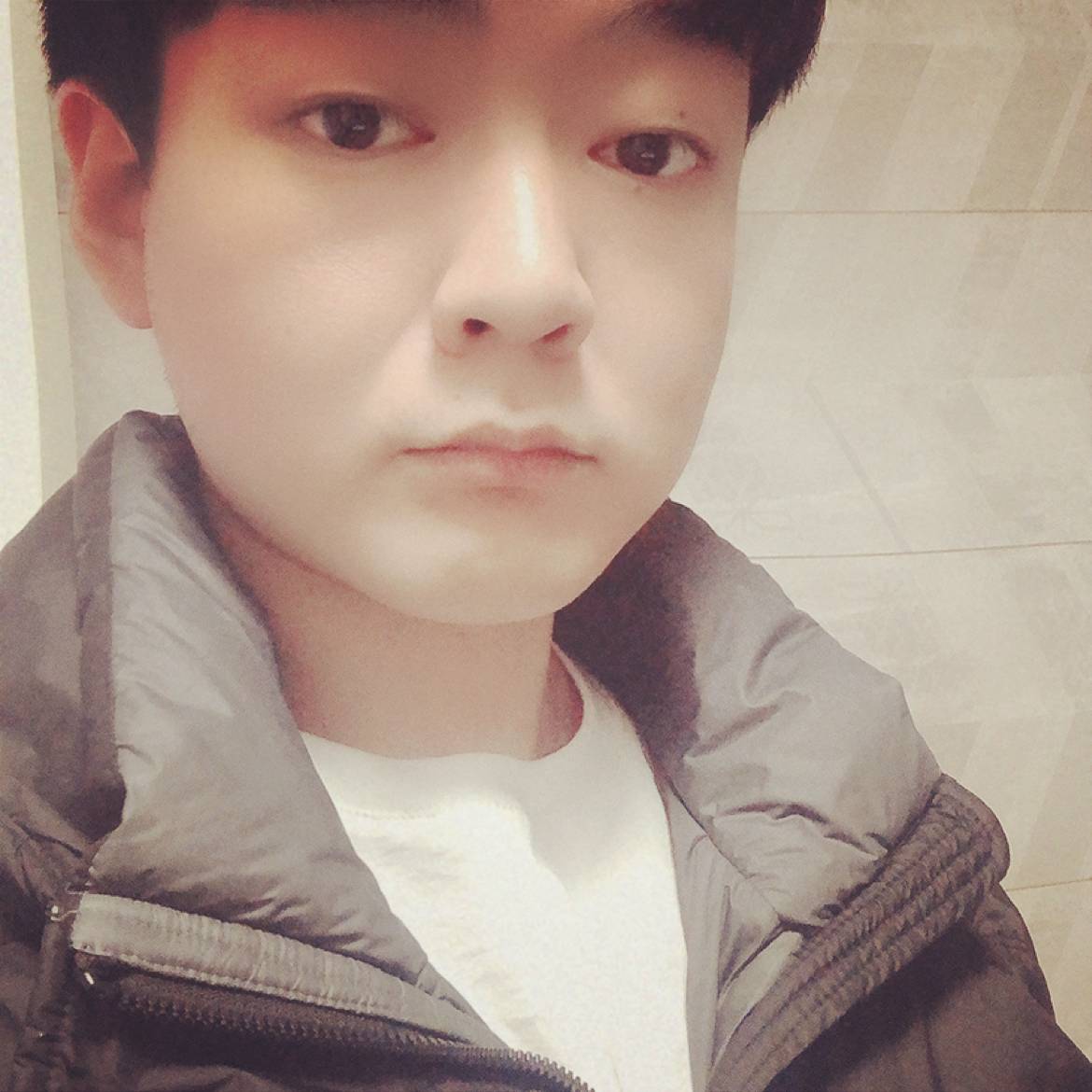 先生，，，的照片