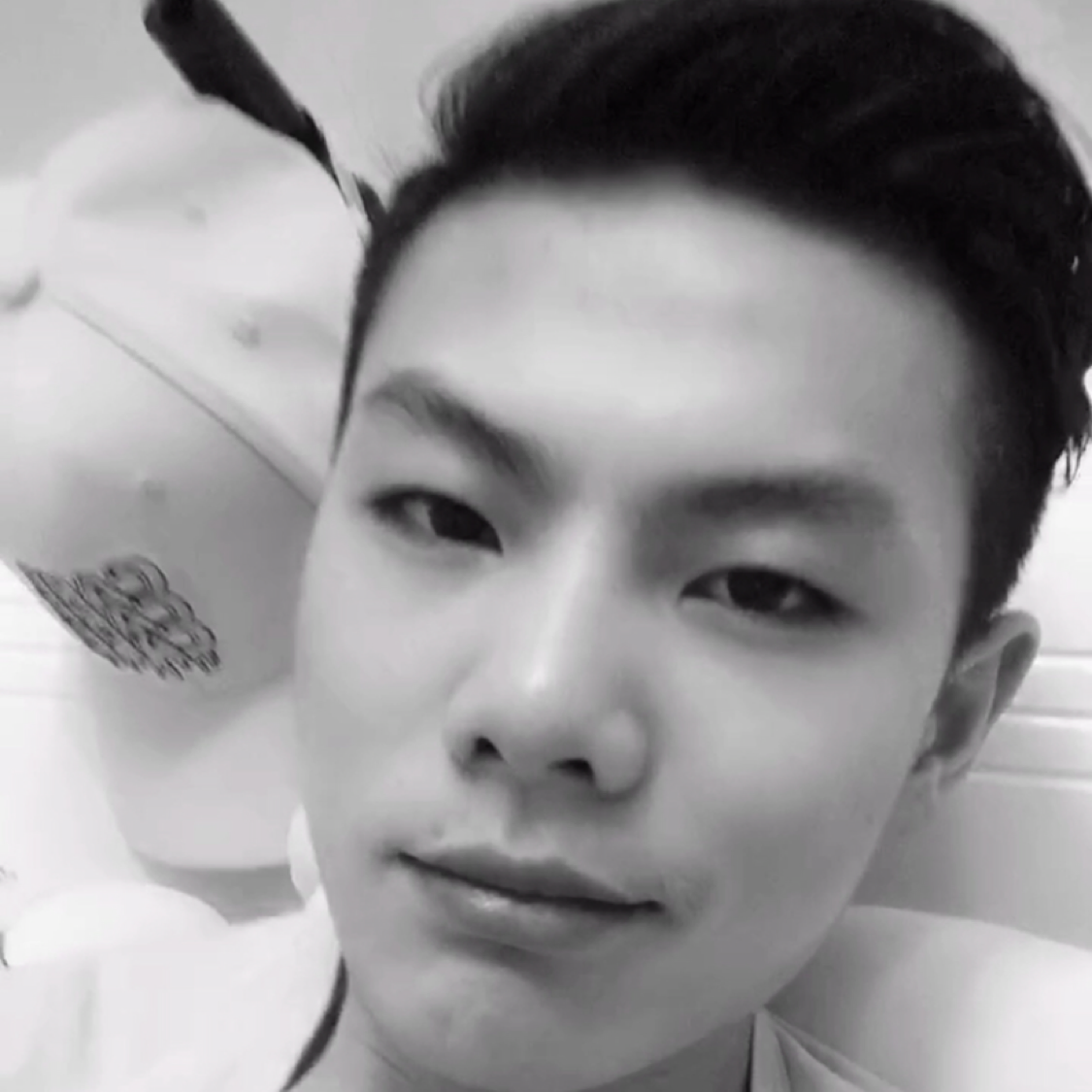 哈你痞痞的照片