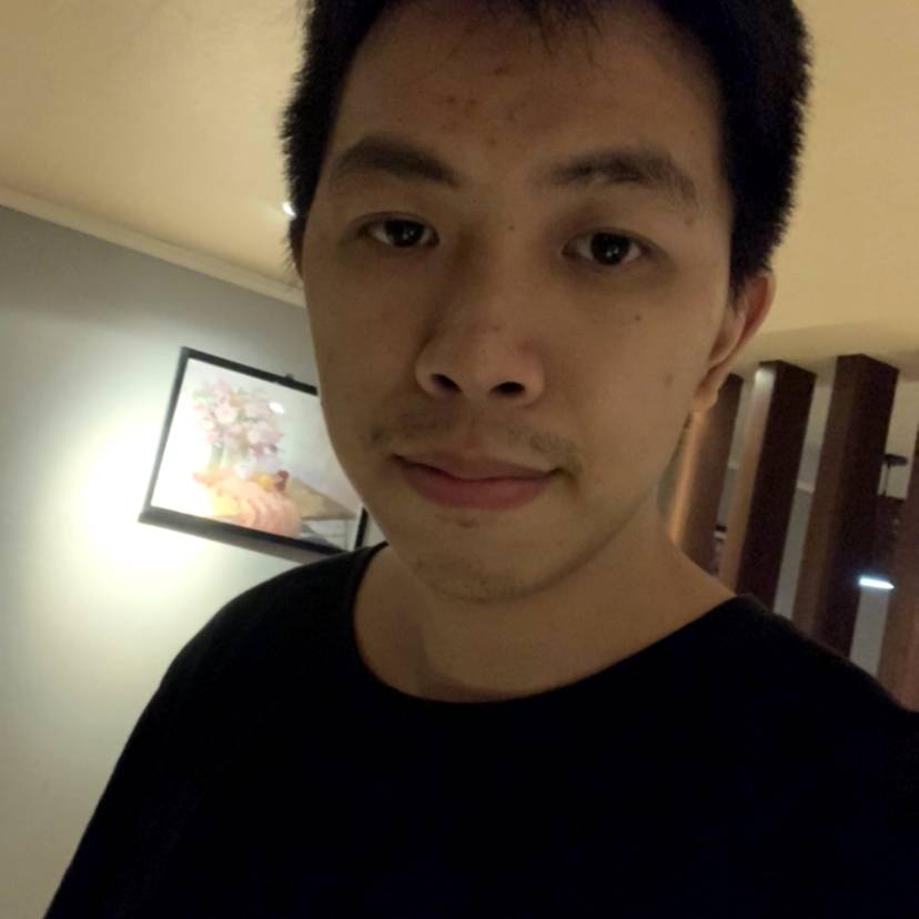火星上和树叶的照片
