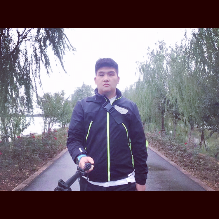 魔爷的照片