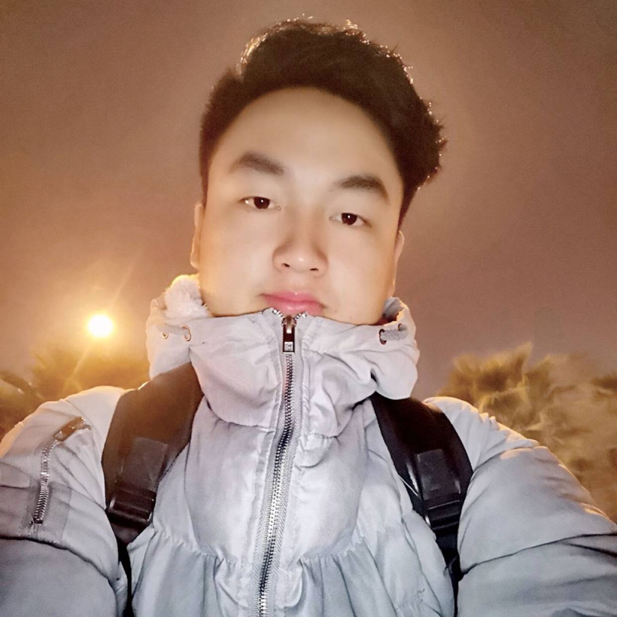 画画的贝贝的照片