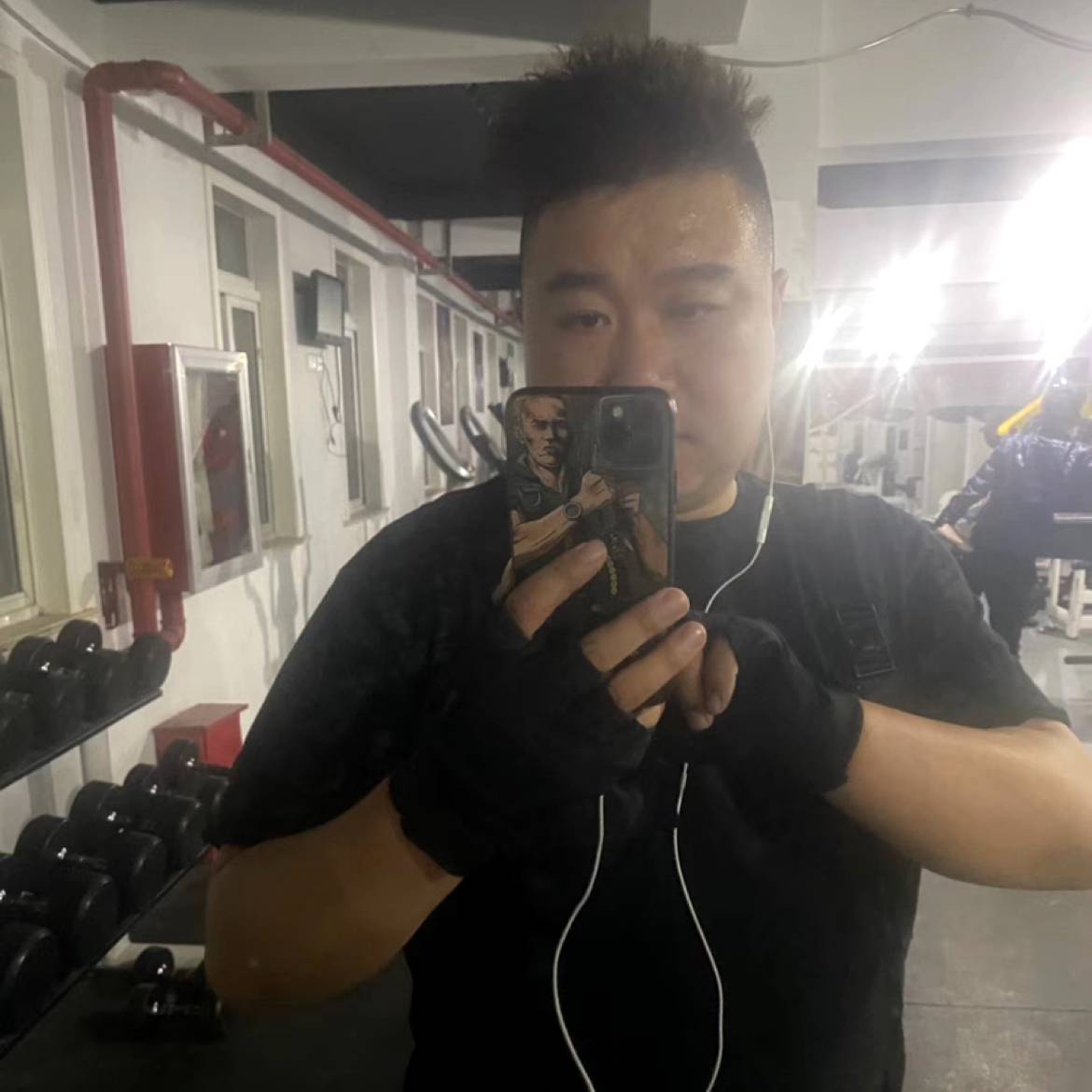 石头还傻傻的照片
