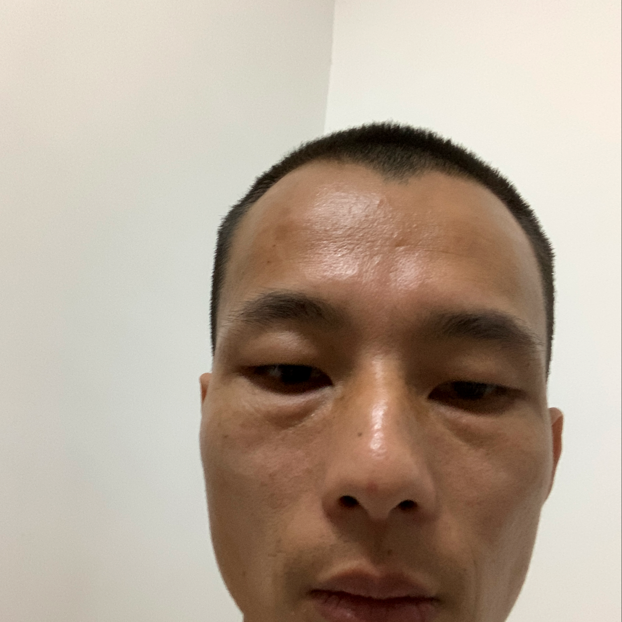 醉梦邂逅整齐的照片