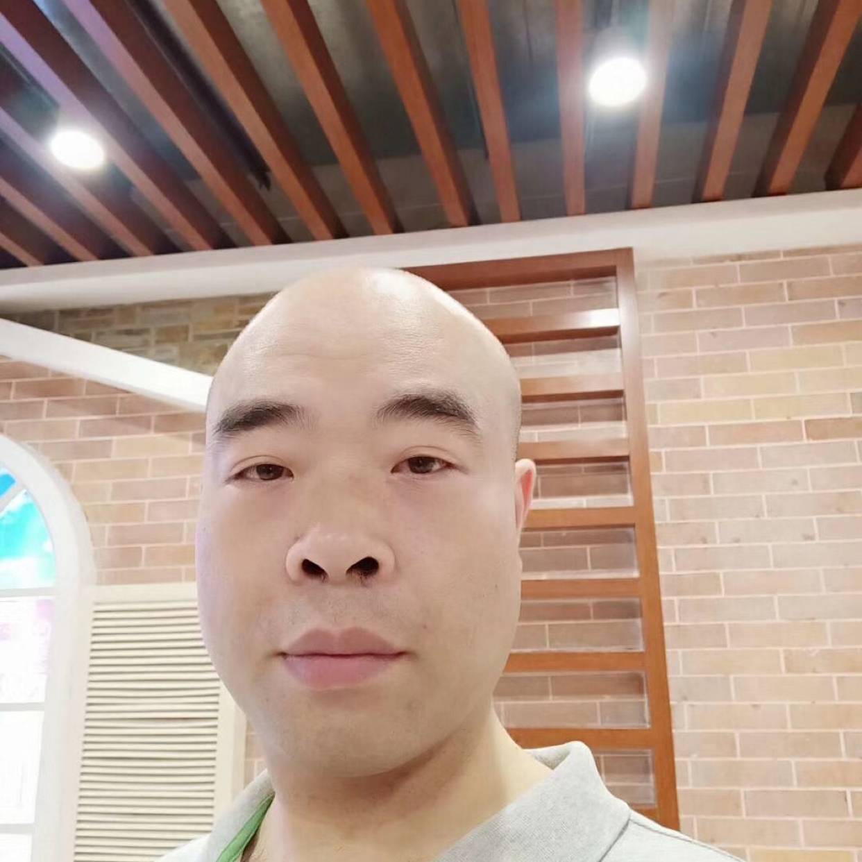 小蝴蝶泪了繁荣的照片