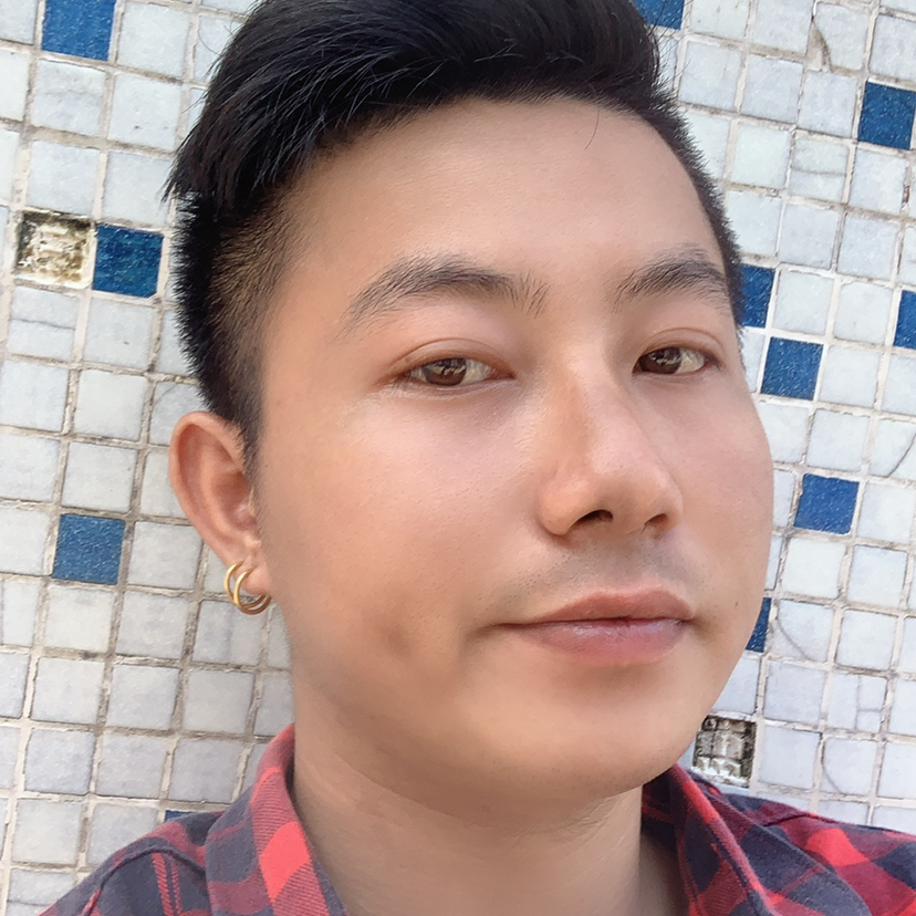 做个俗人~的照片