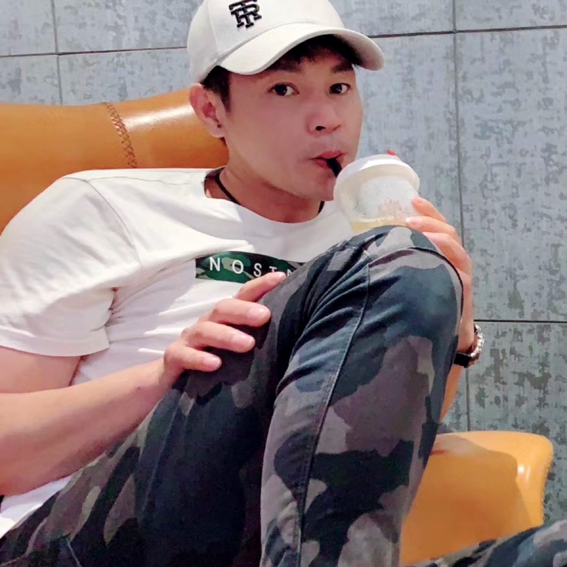 擎天柱大哥的照片