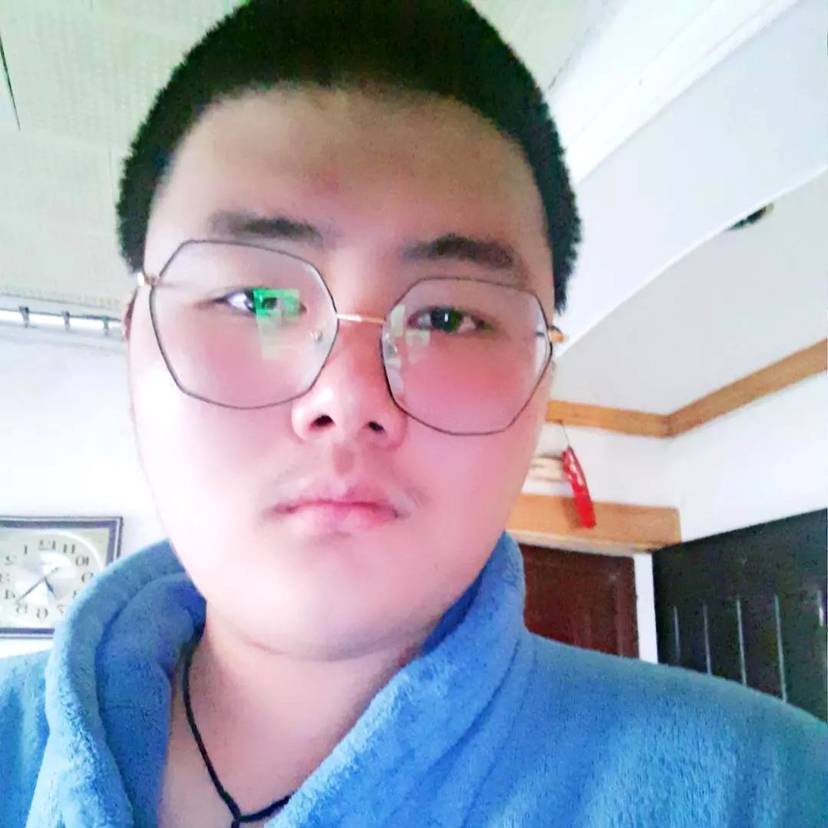 桀骜。的照片