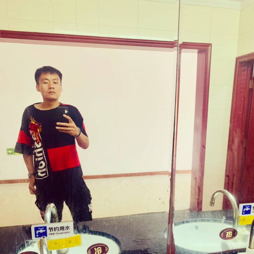 灯泡深拥斯文的照片