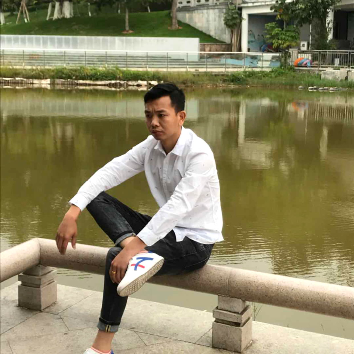 爱过恨过。的照片