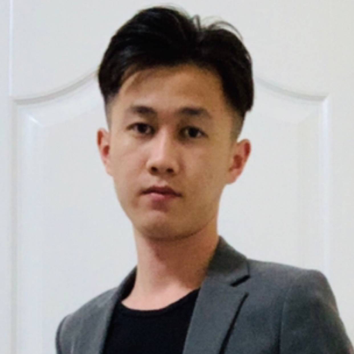 紧张扯狗的照片