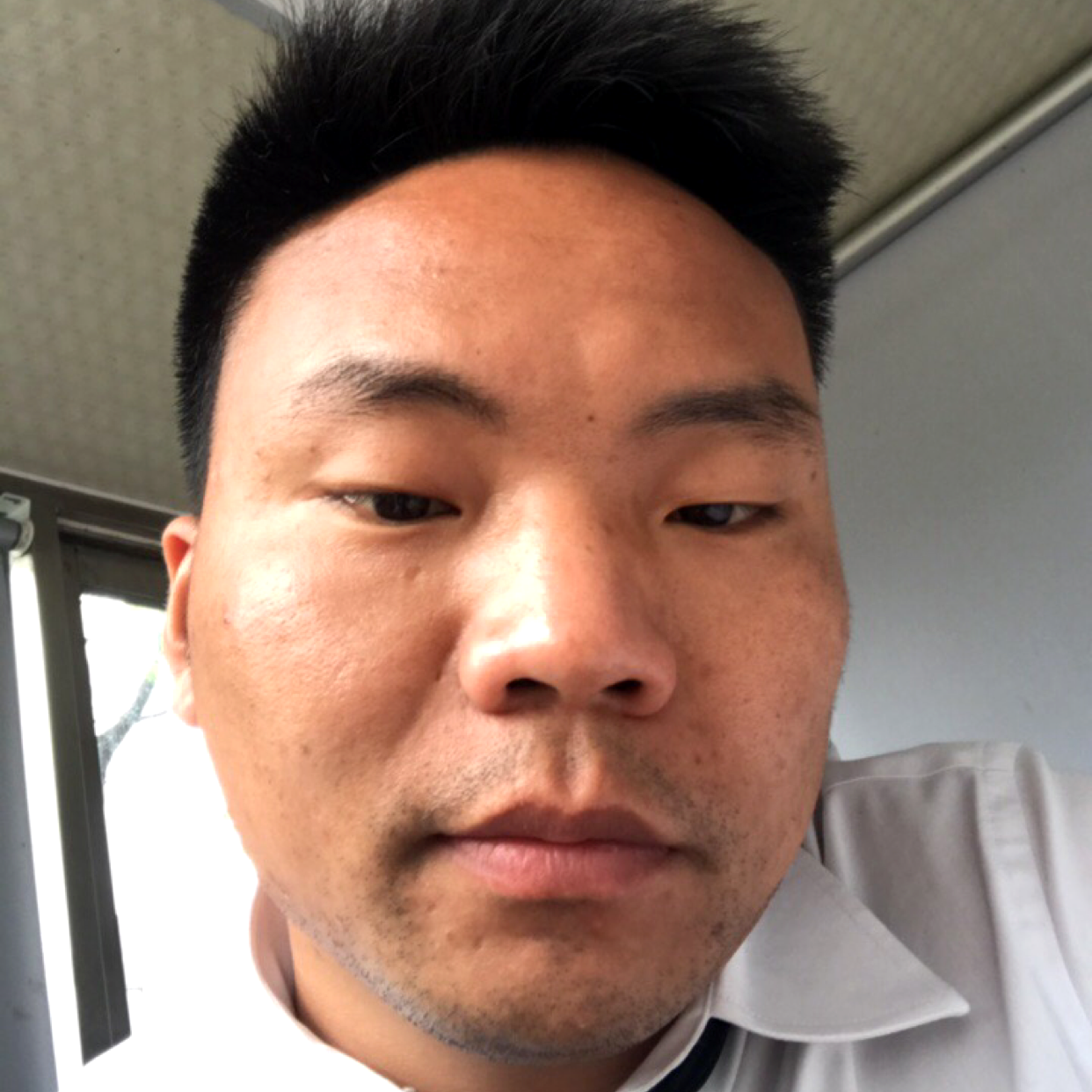 退一步海阔一天空的照片