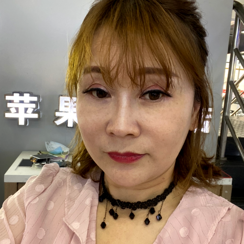 灵巧泪了蓝莓的照片