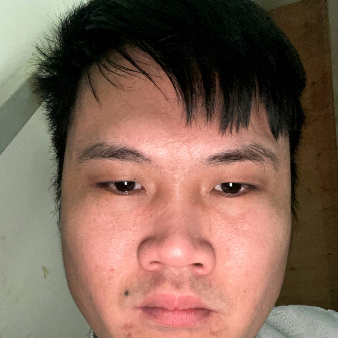 苗条多么满意的照片