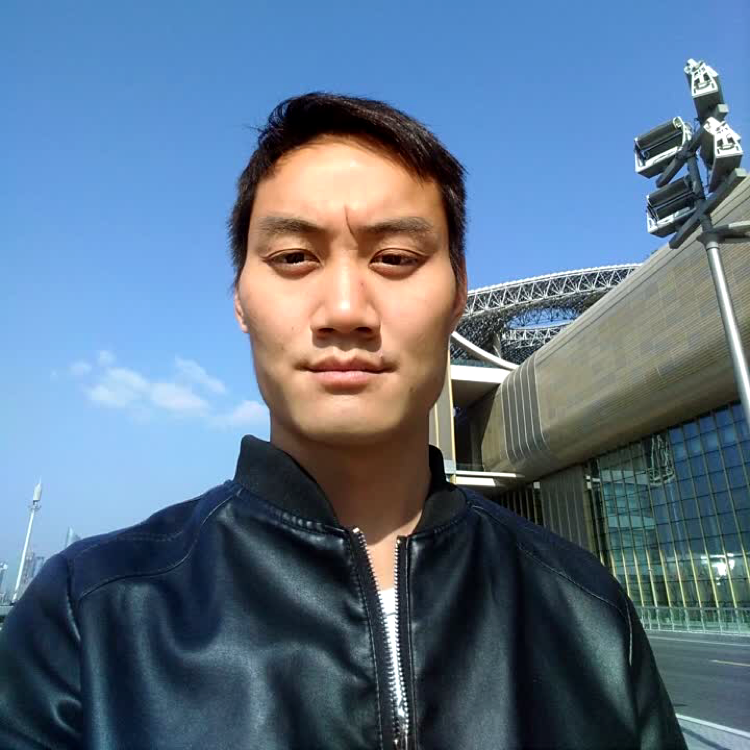 纯真传说刘正勇的照片