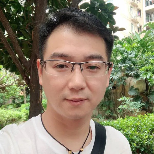 爱听歌蹙眉老虎的照片