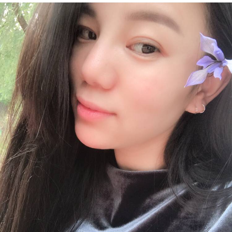 艳艳艳艳的照片