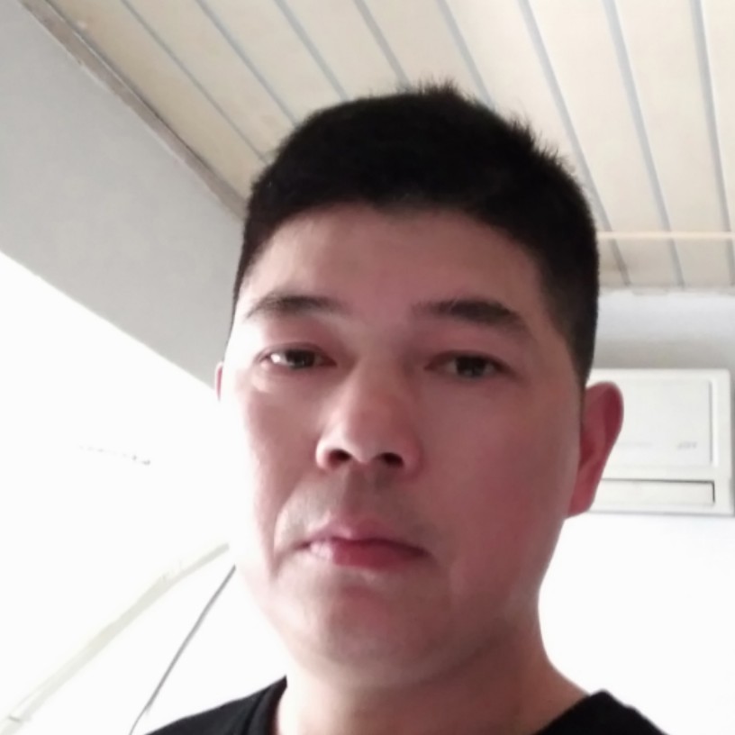 花痴拿蝶舞的照片