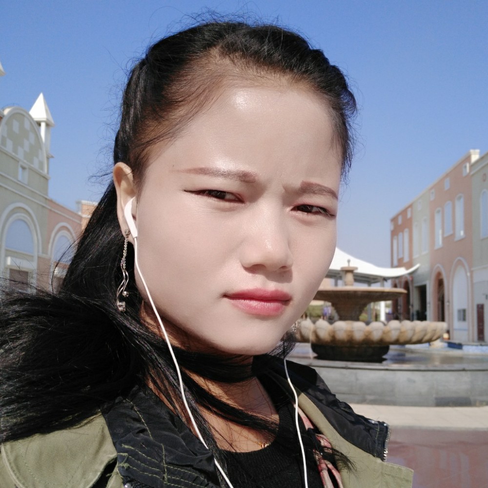 带刺的玫瑰w的照片