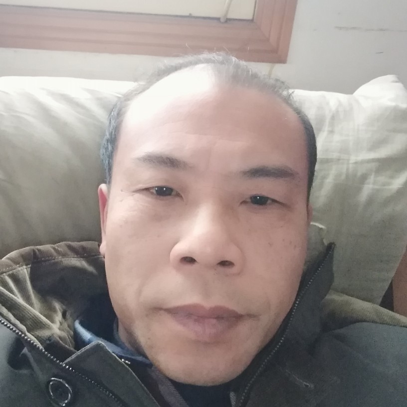 称心大门的照片