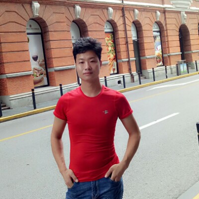 衫珊来驰的照片