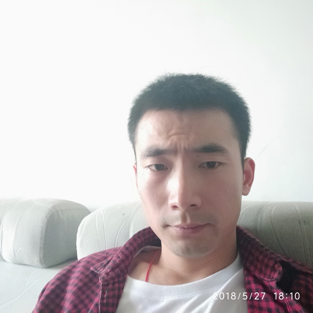 小雄的照片