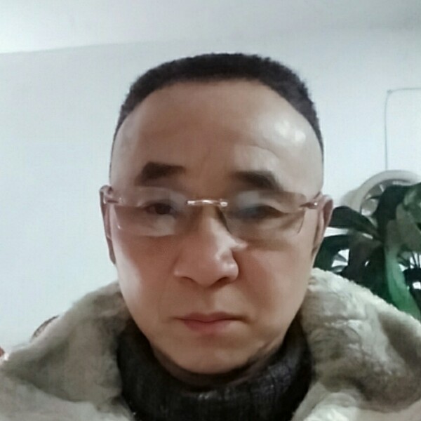 太阳给朴素的照片
