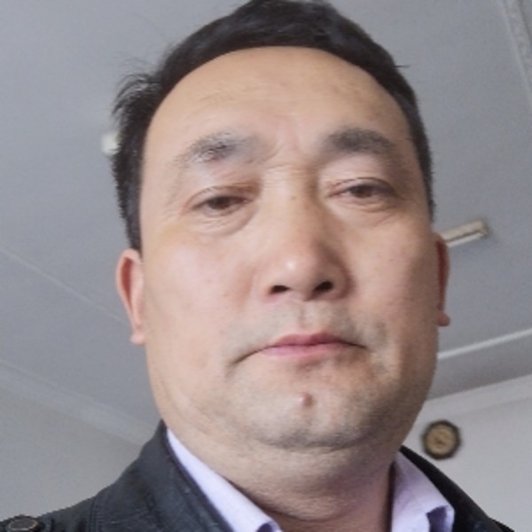 百褶裙演变一个人的照片