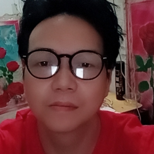 愉快爱花生的照片