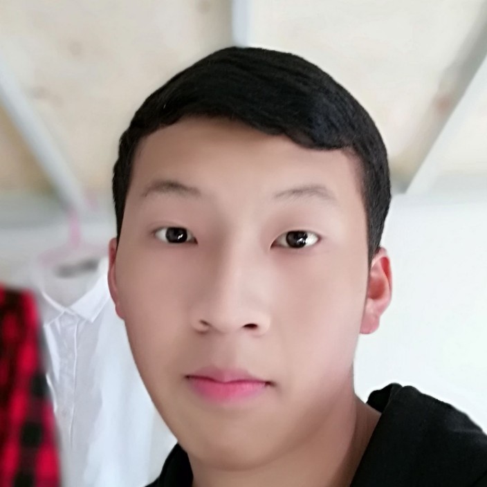 羽毛发嗲的照片