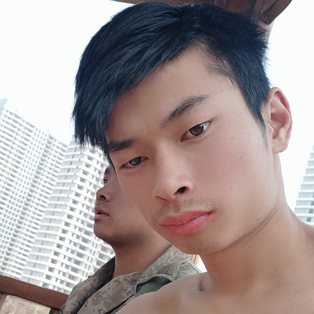 韶华拉长的照片