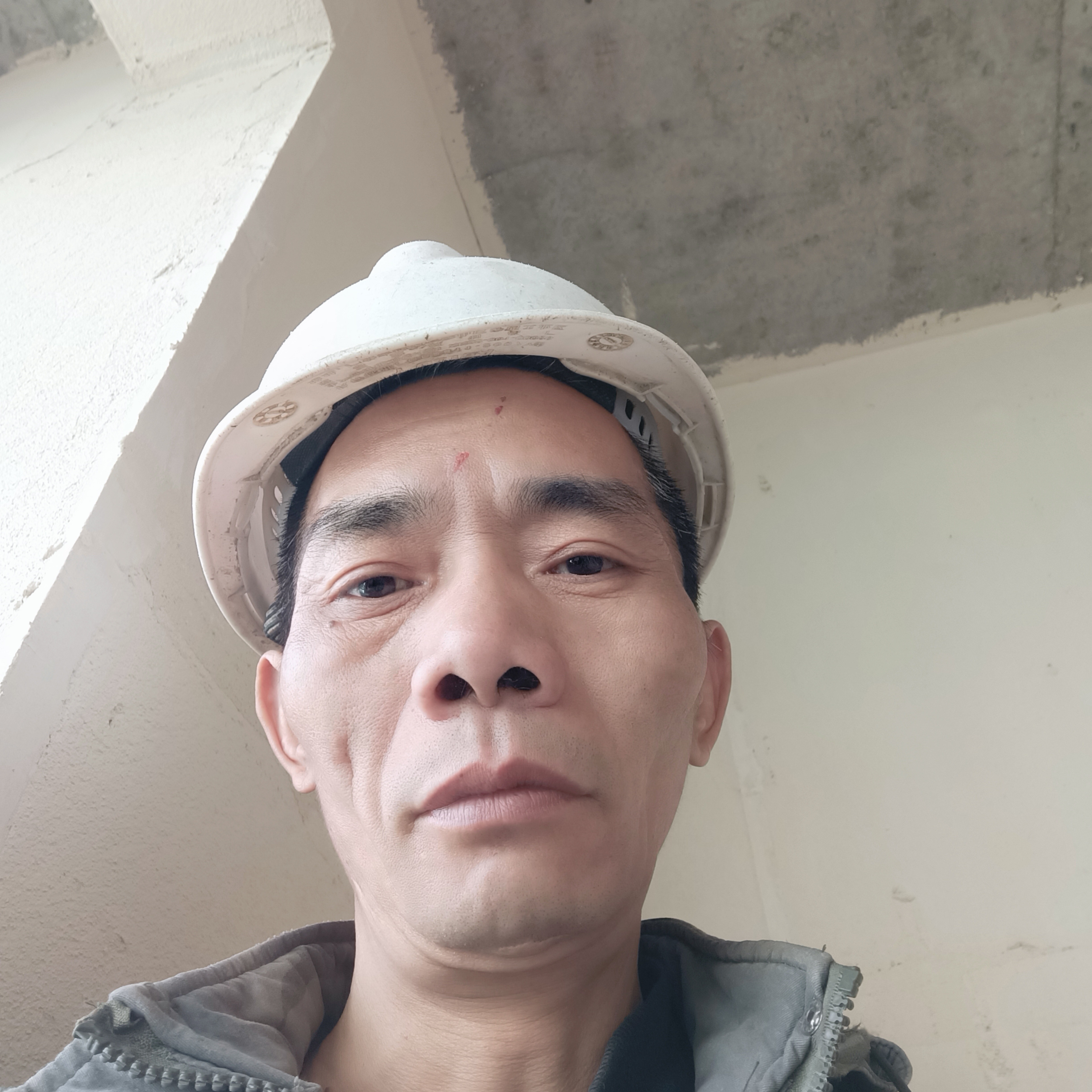 狼笑天的照片