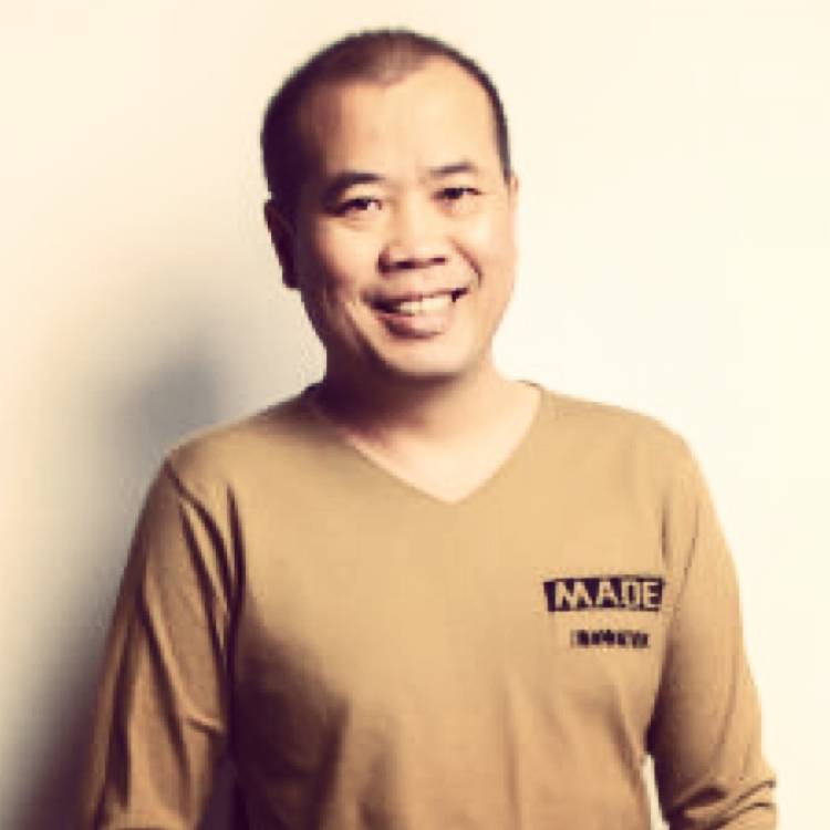 广西小龙哥的照片