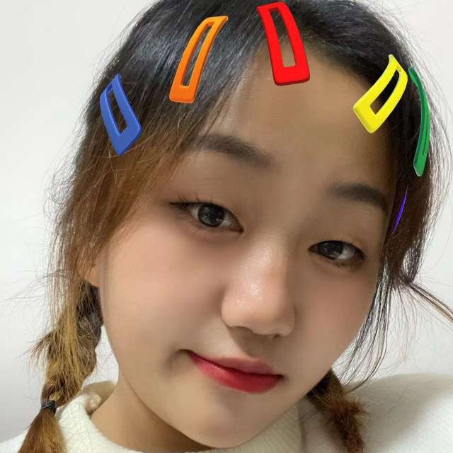 小刺猬蹁跹唯一的的照片