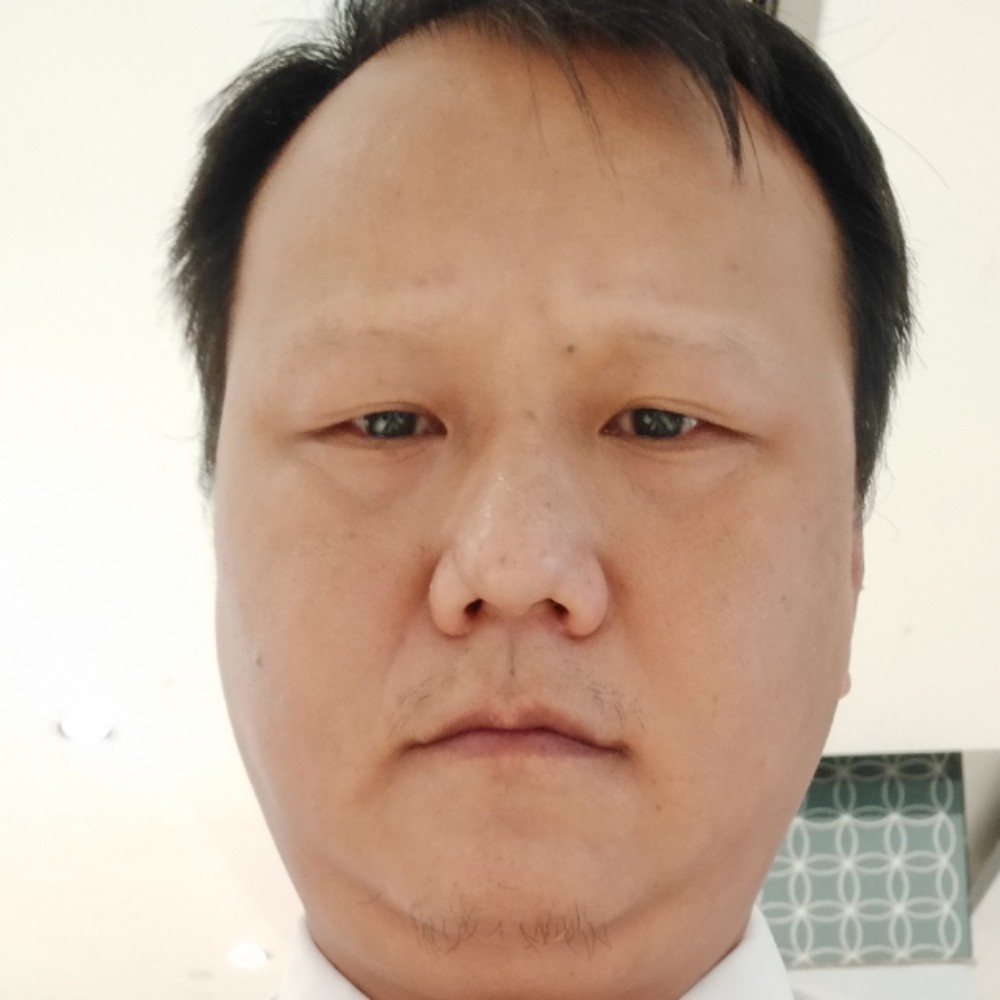 欣慰太阳的照片