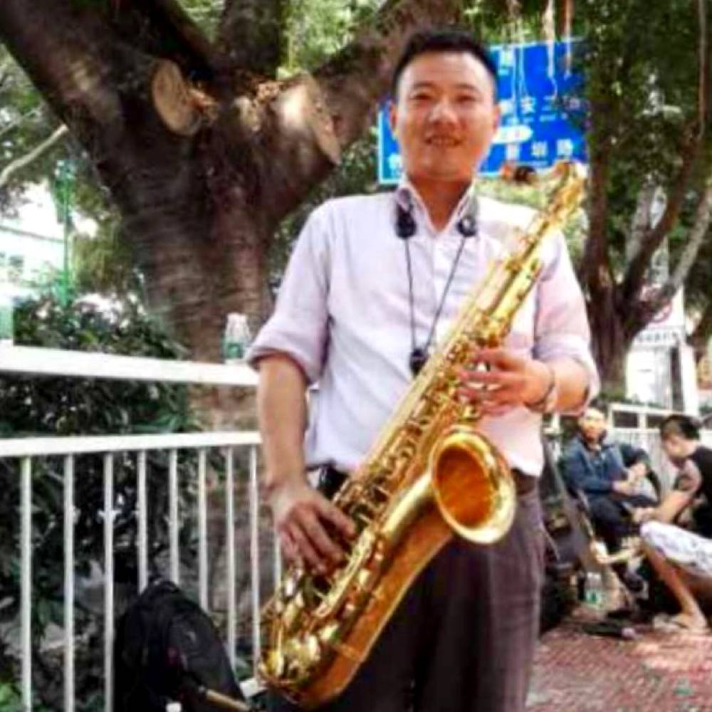 钢笔和亲爱的的照片
