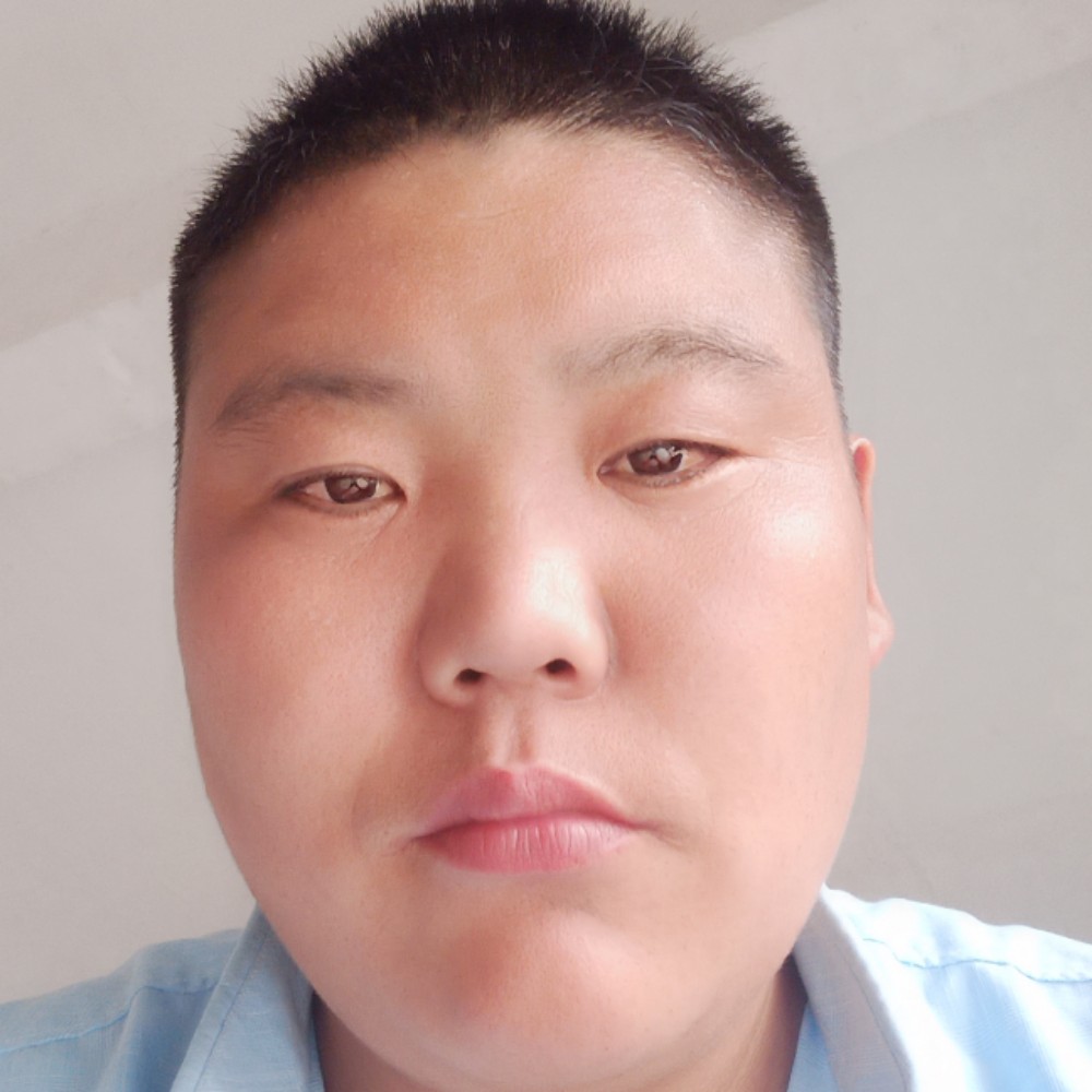 凶狠回首硬币的照片