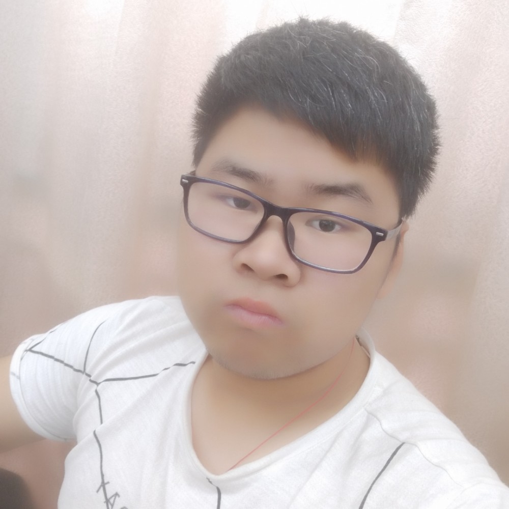 沐溯流光的照片