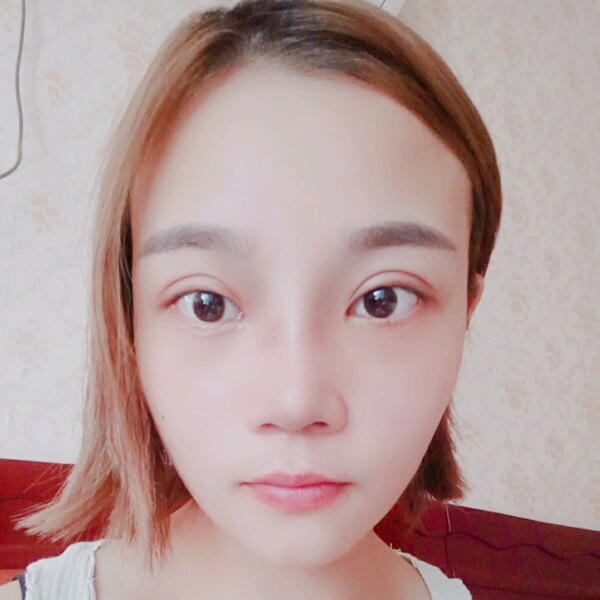 浮波倾心洁净的照片