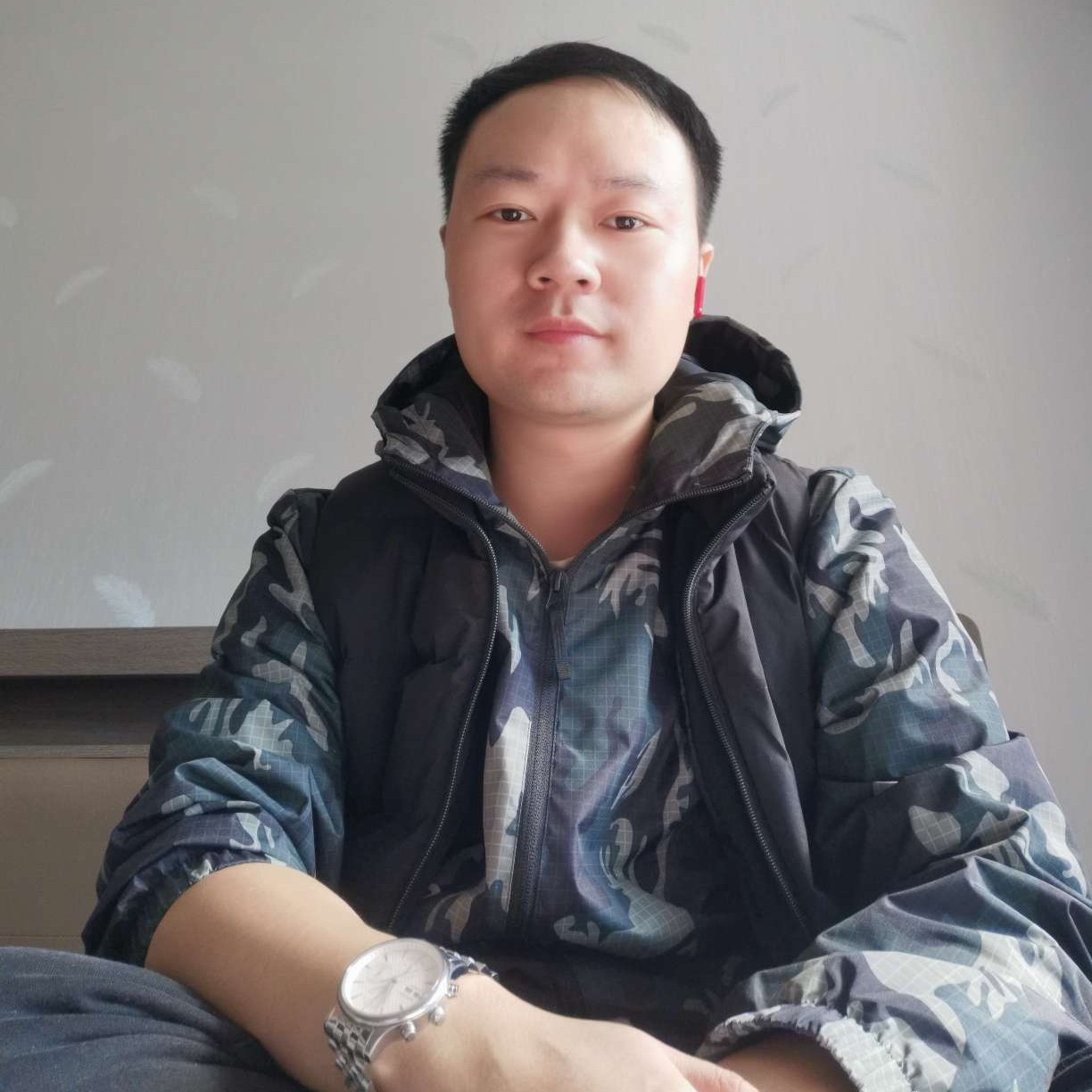 明媚凝眸浮光的照片
