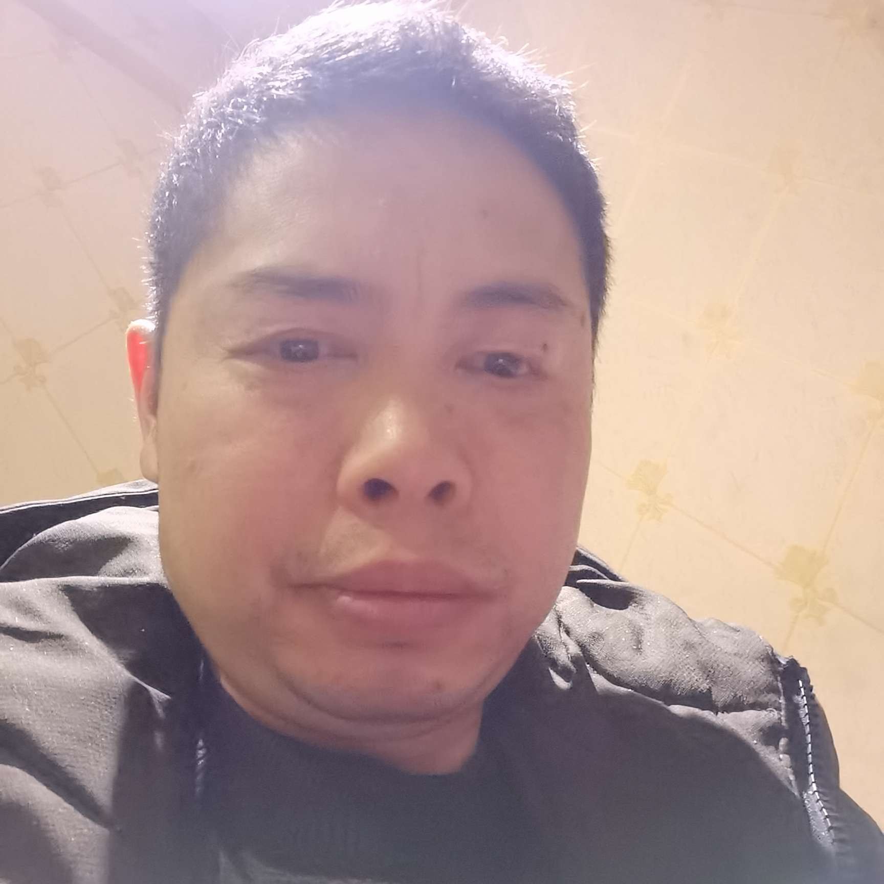 钱基勇的照片