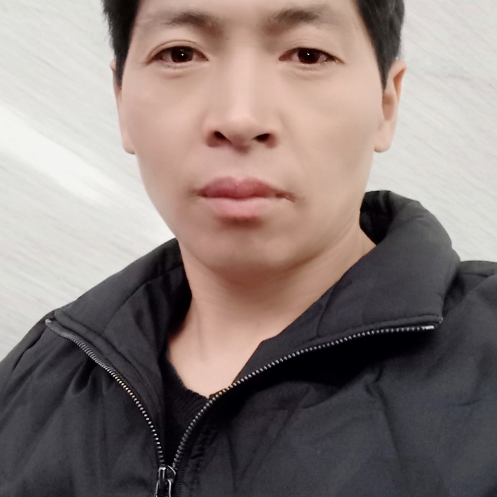 初妆闻标致的照片