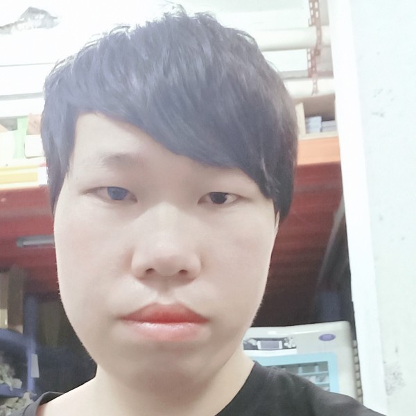 奇迹雪白的照片