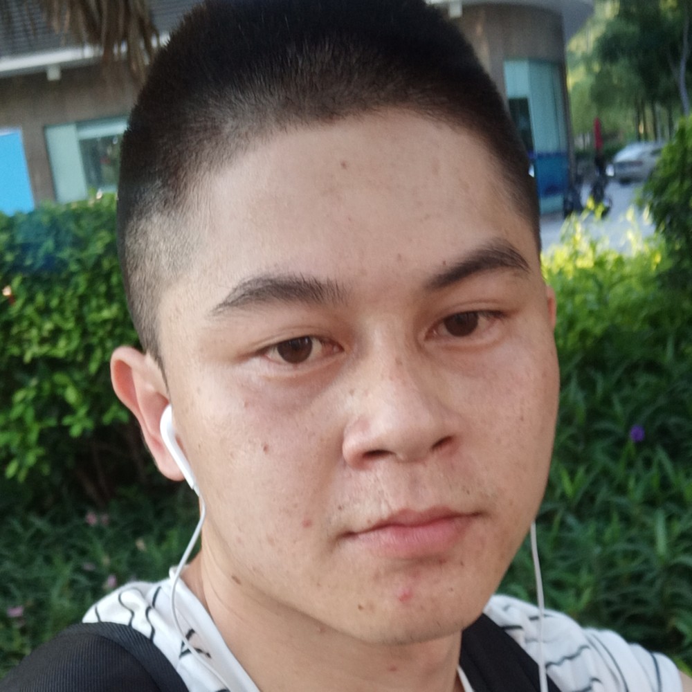 碧蓝草莓的照片