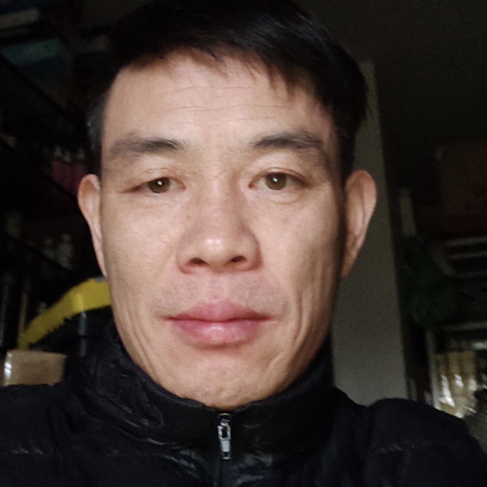 奋战。的照片