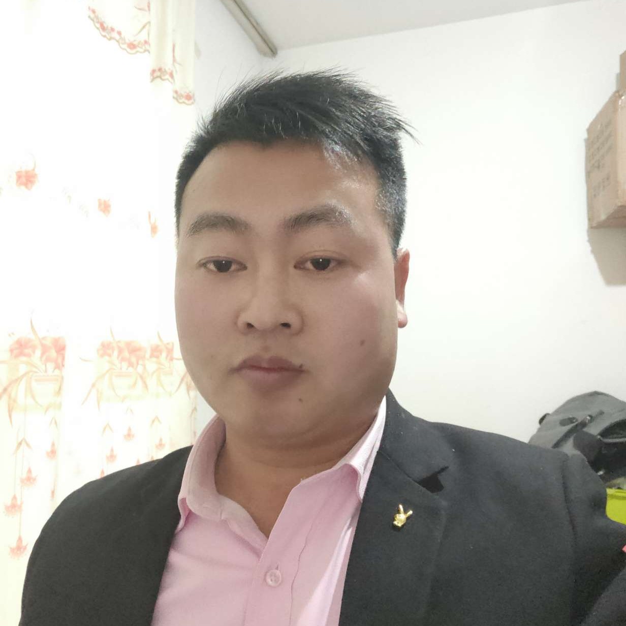 荼蘼挽手优美的照片