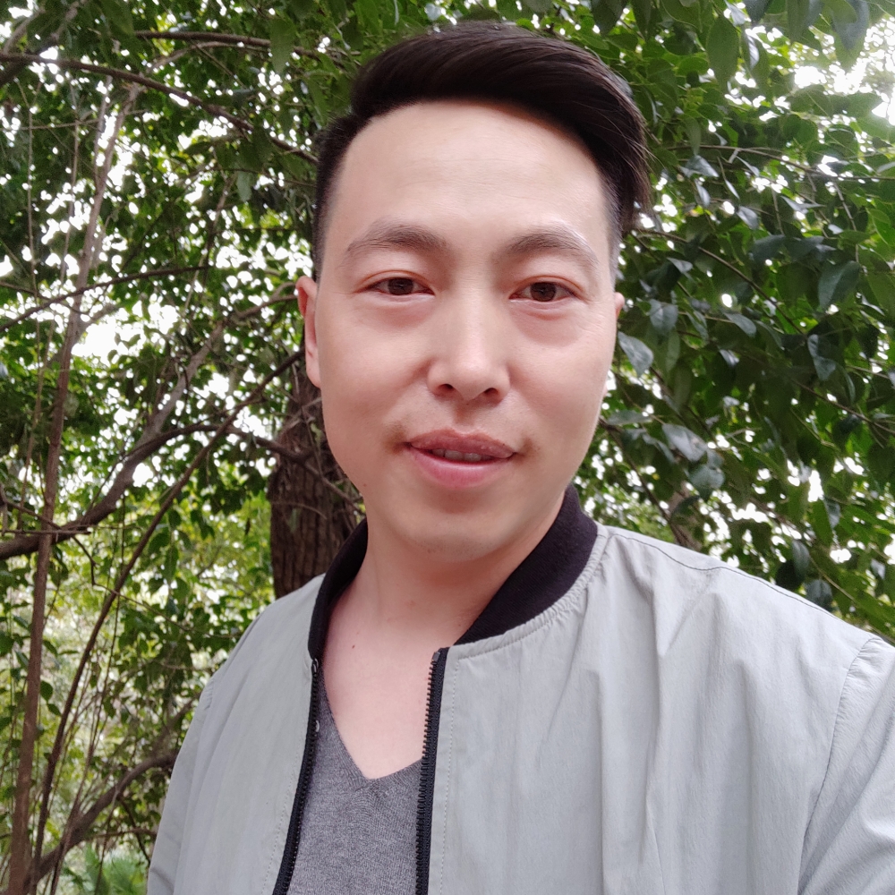 漫步街头数来往的照片