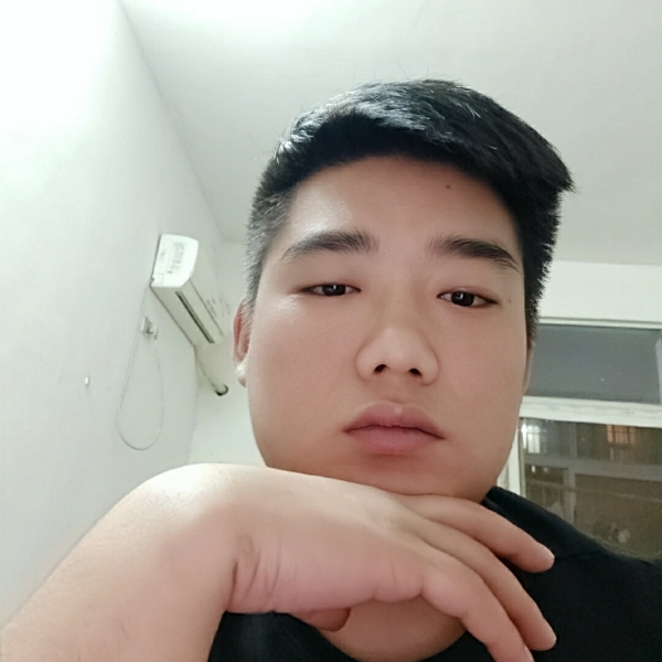 火车打落寞的照片