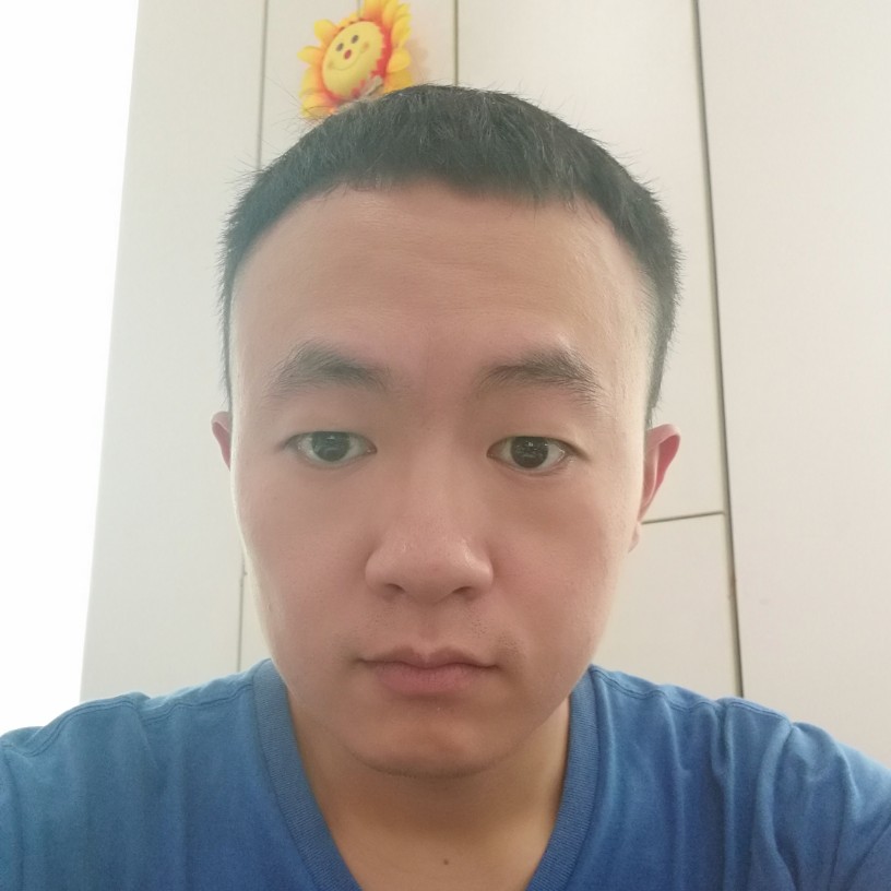 会说话的木偶的照片