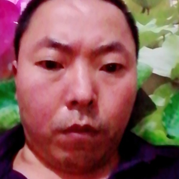 现实邂逅宝马的照片